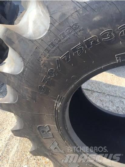 Goodyear 650/75R32 Gume, točkovi i felne