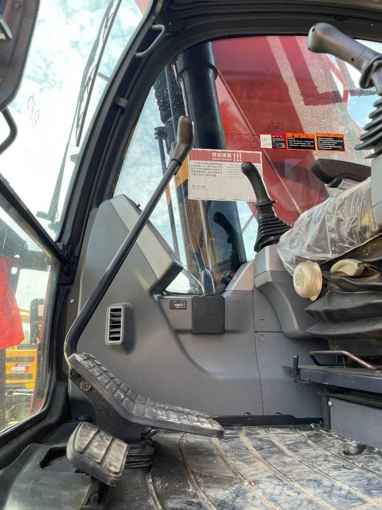 Doosan DX 225 LCA Bageri guseničari