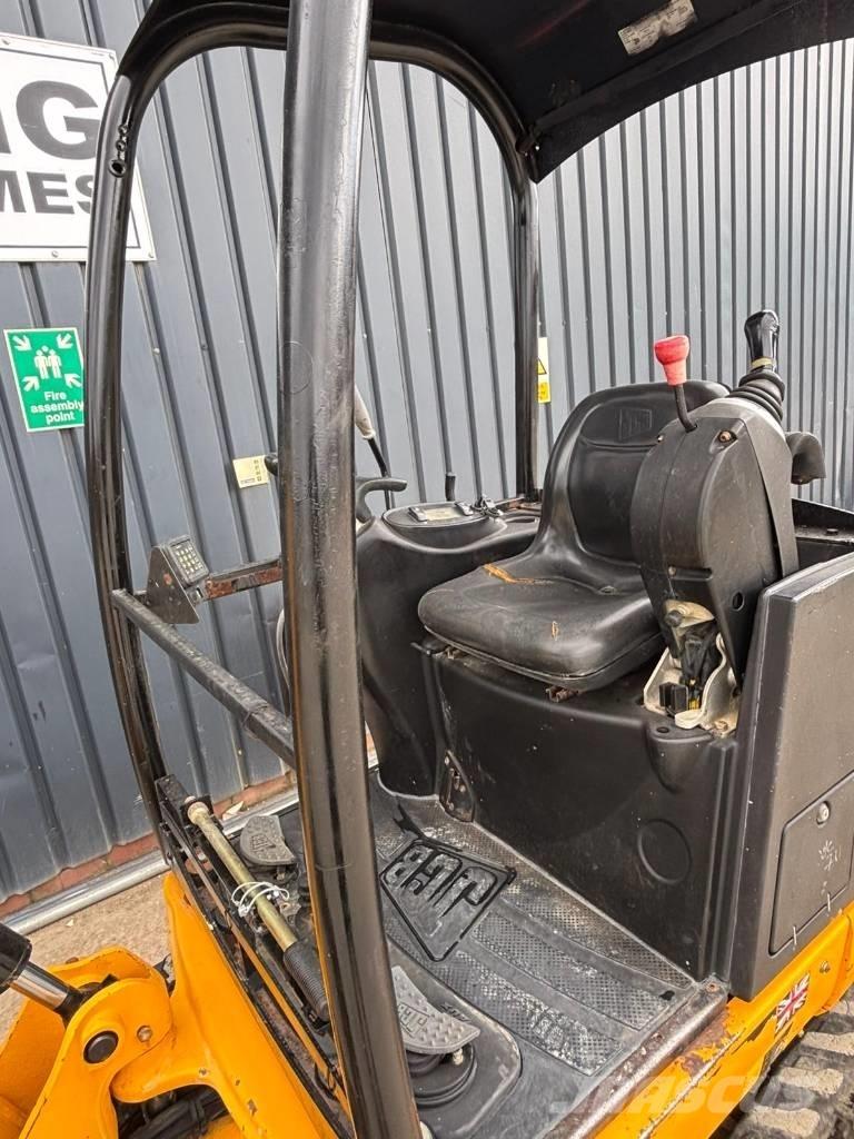 JCB 8018 CTS Mini bageri < 7t