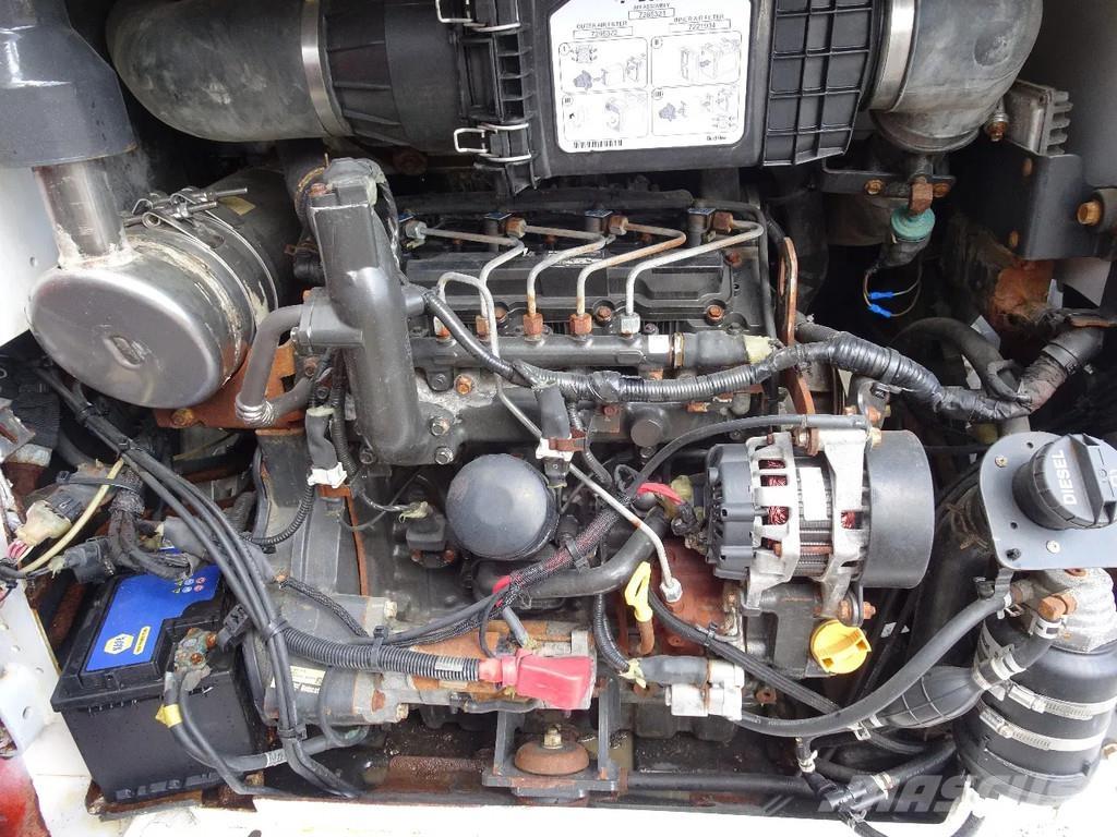 Bobcat S630 Skid steer mini utovarivači