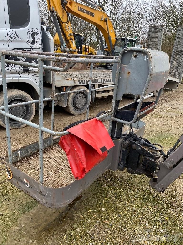 Manitou 180 ATJ Zglobne podizne platforme