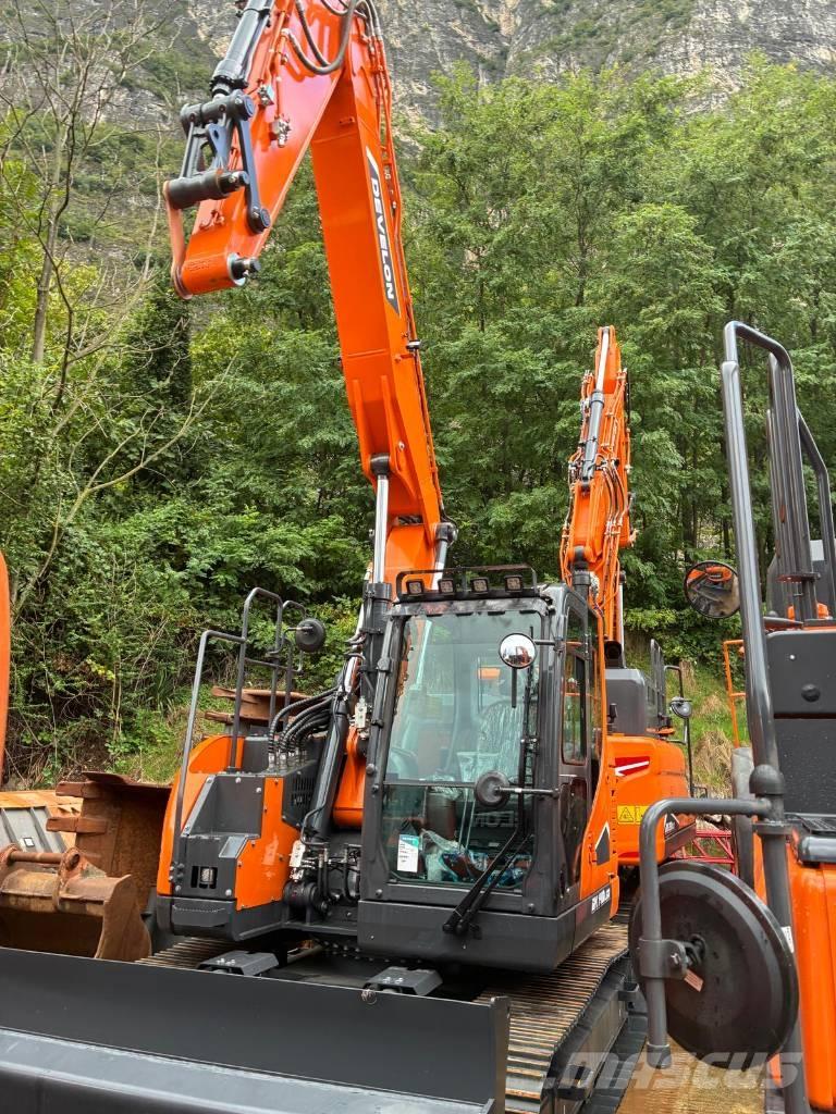 Develon DX 140 LCR-7 Bageri guseničari