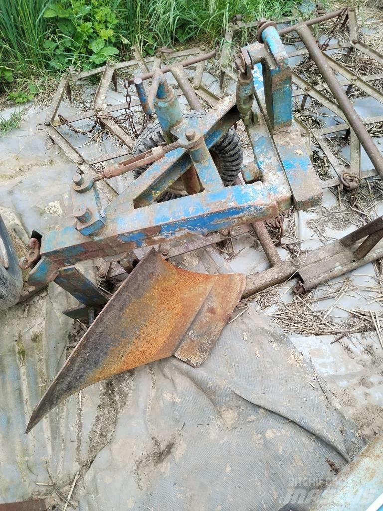  Zemědělský traktor Traktori