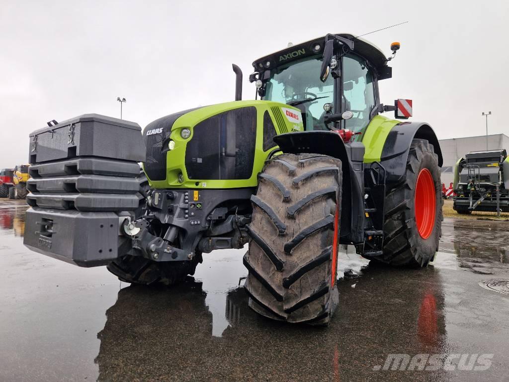 CLAAS Axion 960 Traktori