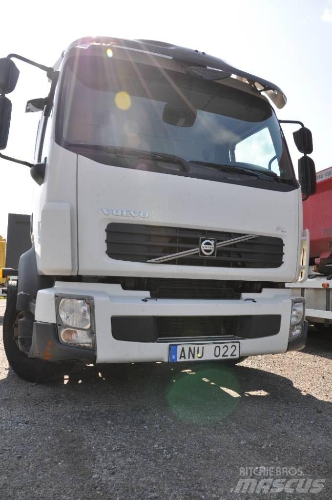 Volvo FL240 4x2 Kamioni-šasije