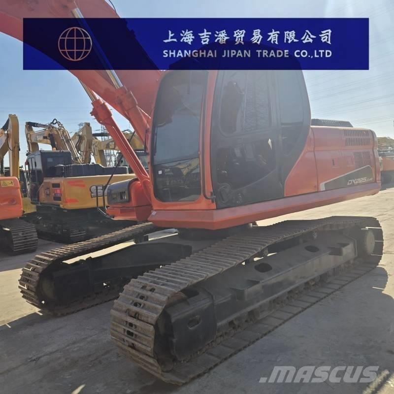 Doosan DX 225 Bageri guseničari