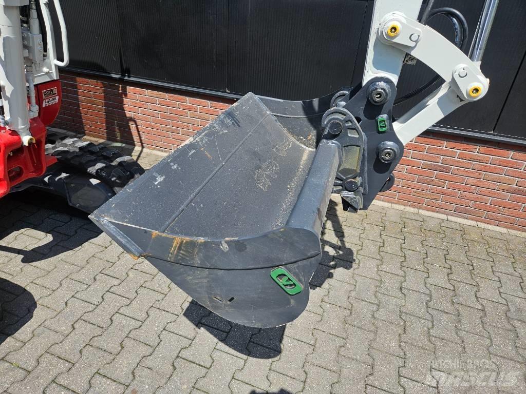Takeuchi TB230 Mini bageri < 7t