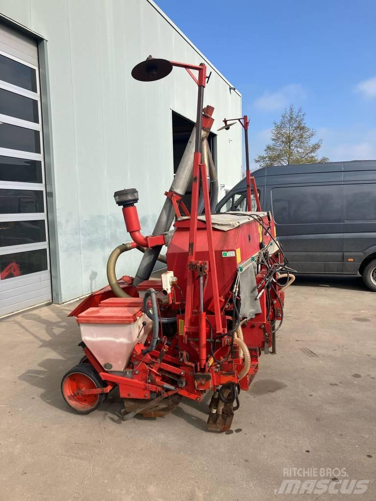 Becker Aeromat T 6 Precizne sejačice