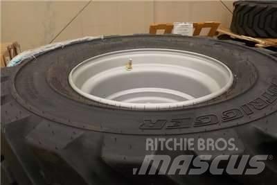 JLG Tyres Gume, točkovi i felne