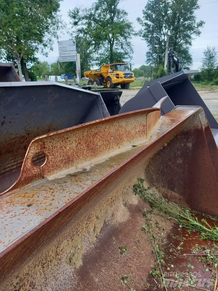 CAT 349 E Bageri guseničari