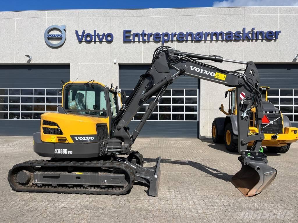 Volvo ECR88D Midi bageri 7t – 12t