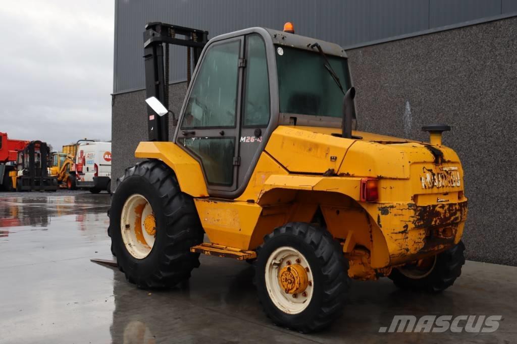 Manitou M 26.4 Vanterenski viljuškar