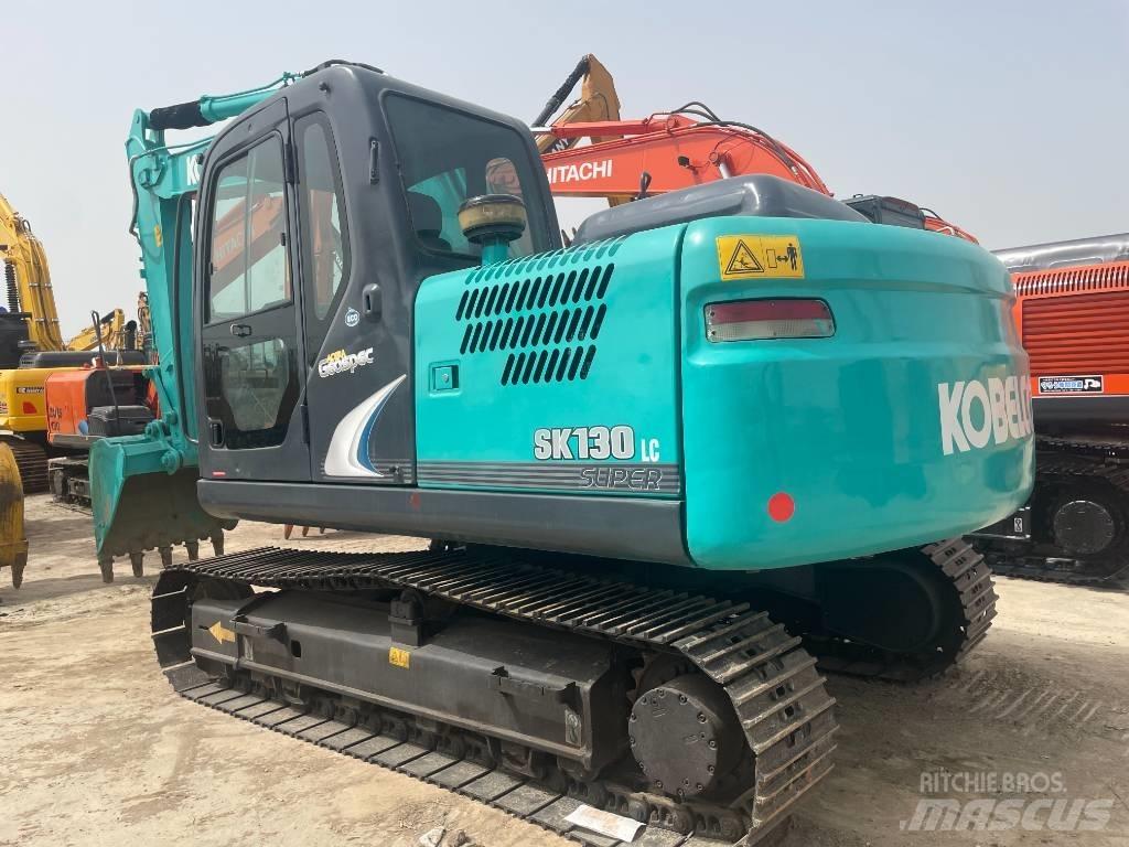 Kobelco SK 130 Bageri guseničari