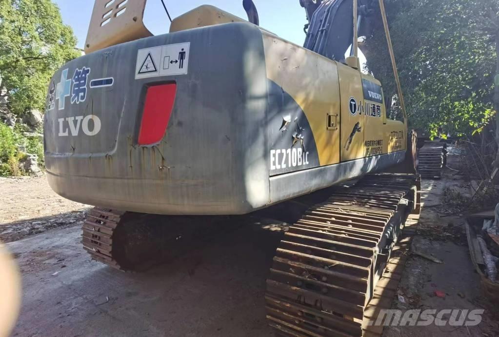 Volvo EC210BLC Bageri guseničari