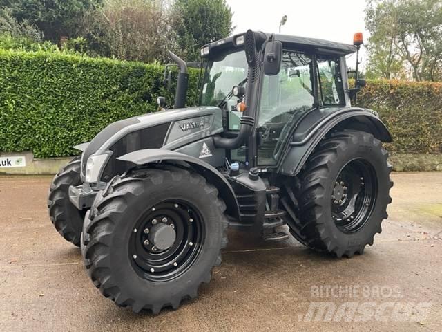 Valtra N123 HiTech-5 Traktori