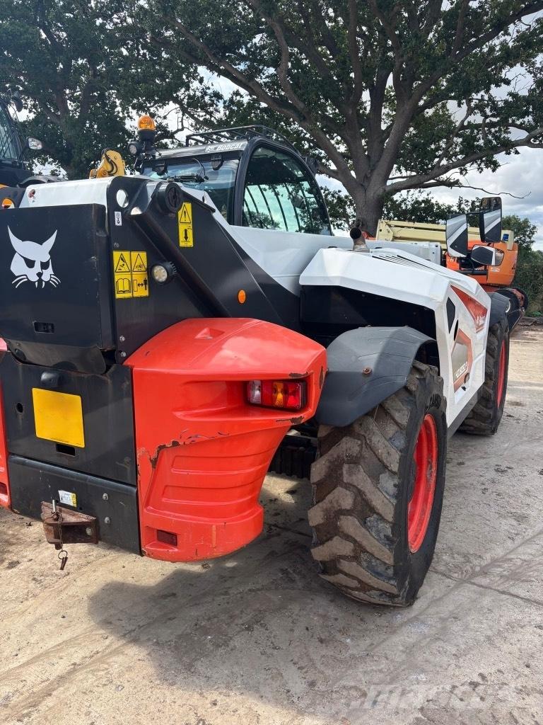 Bobcat T40.180 Teleskopski viljuškari