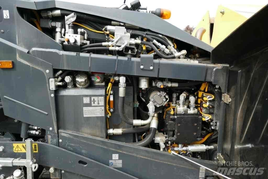 Bomag BF 200 C-2 Male mašine za asfaltiranje