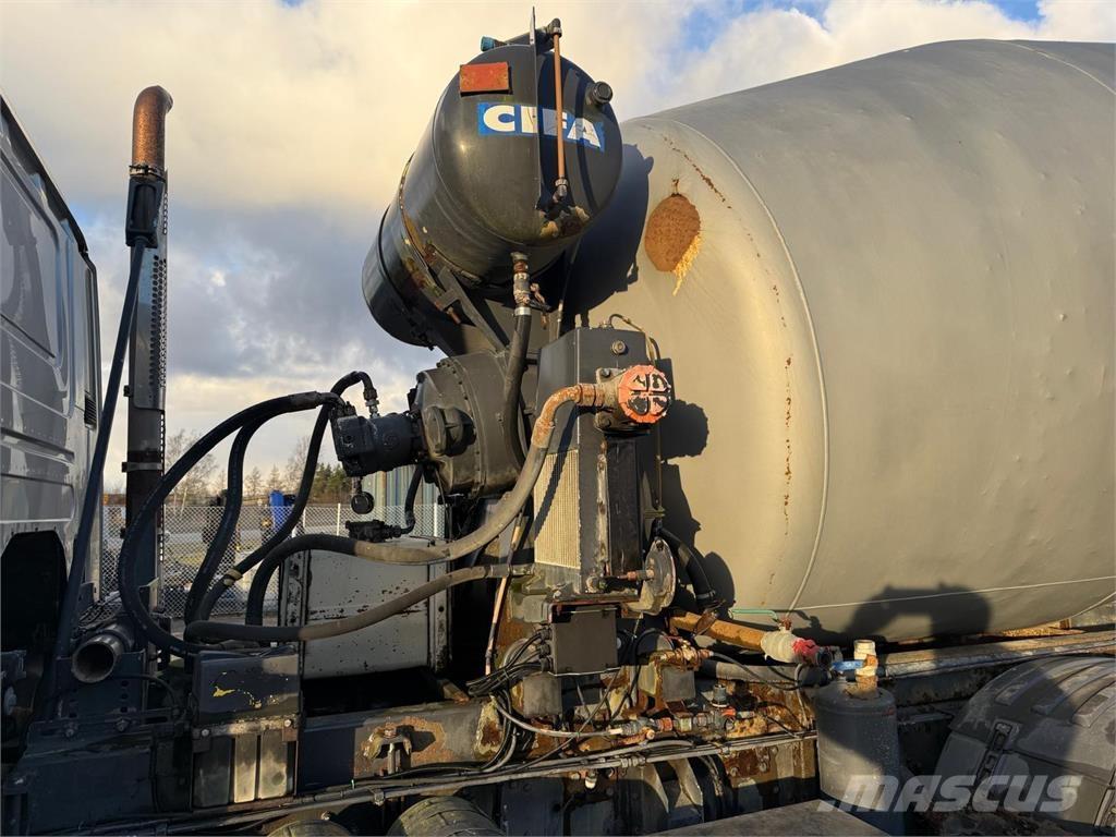 Scania P420 8x4 Kamioni mešalice za beton