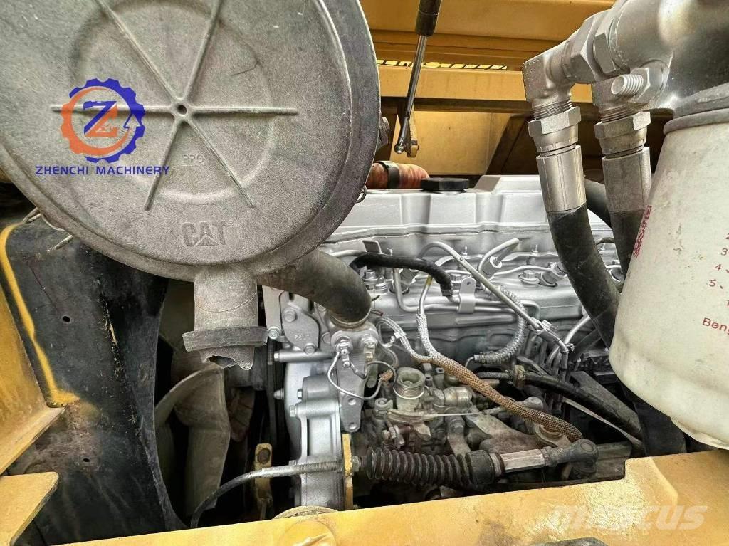 CAT 308 D Midi bageri 7t – 12t