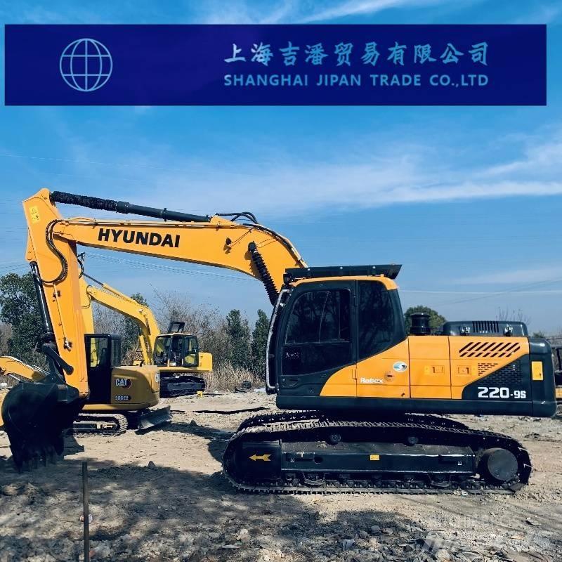 Hyundai R220 Bageri guseničari