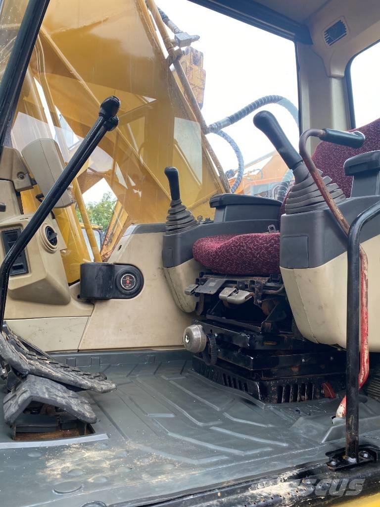 CAT 320 C L Bageri guseničari