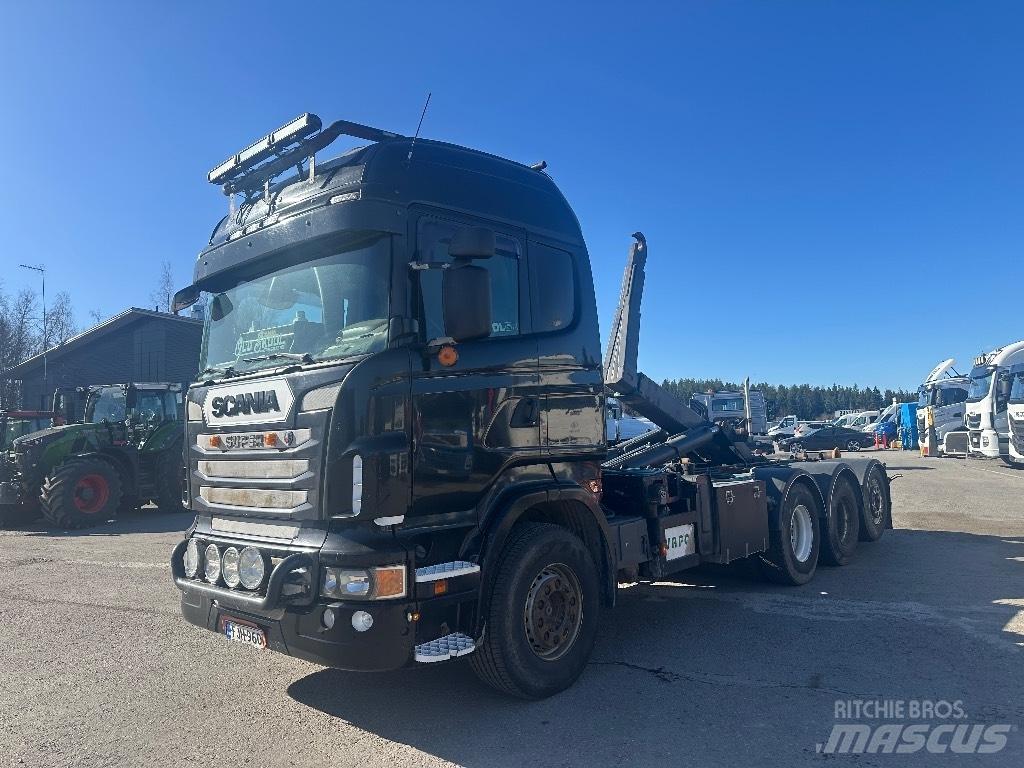 Scania R560 Rol kiper kamioni sa kukom za podizanje tereta