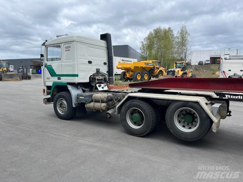 Volvo F 12    Lav km Tegljači