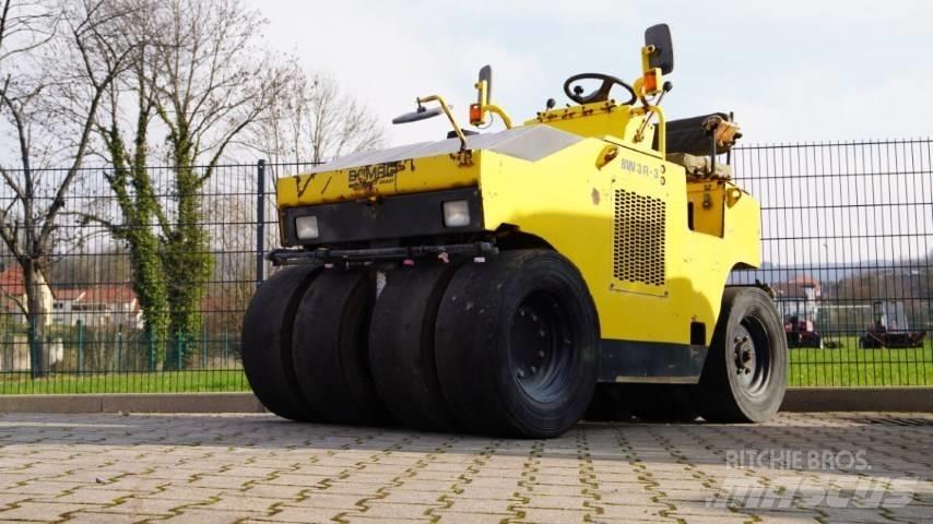 Bomag BW 3R-3 Gumeni valjci na točkovima