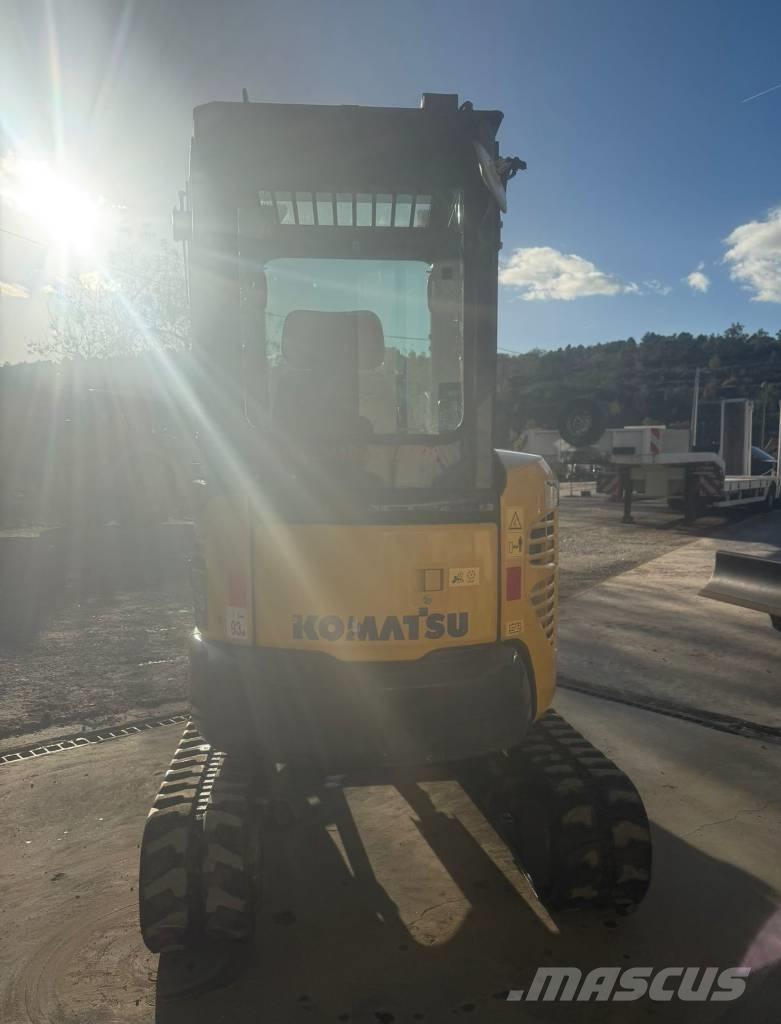 Komatsu PC 27 Mini bageri < 7t
