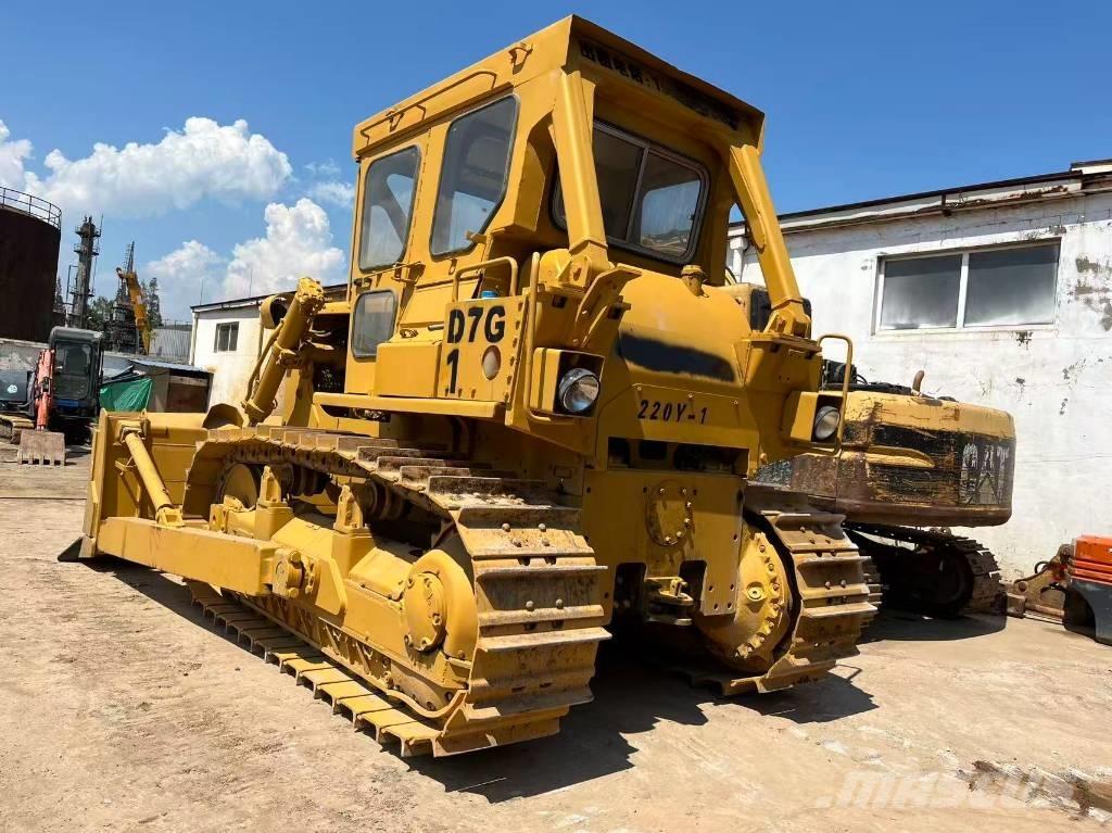 CAT D 7 G Buldožeri guseničari