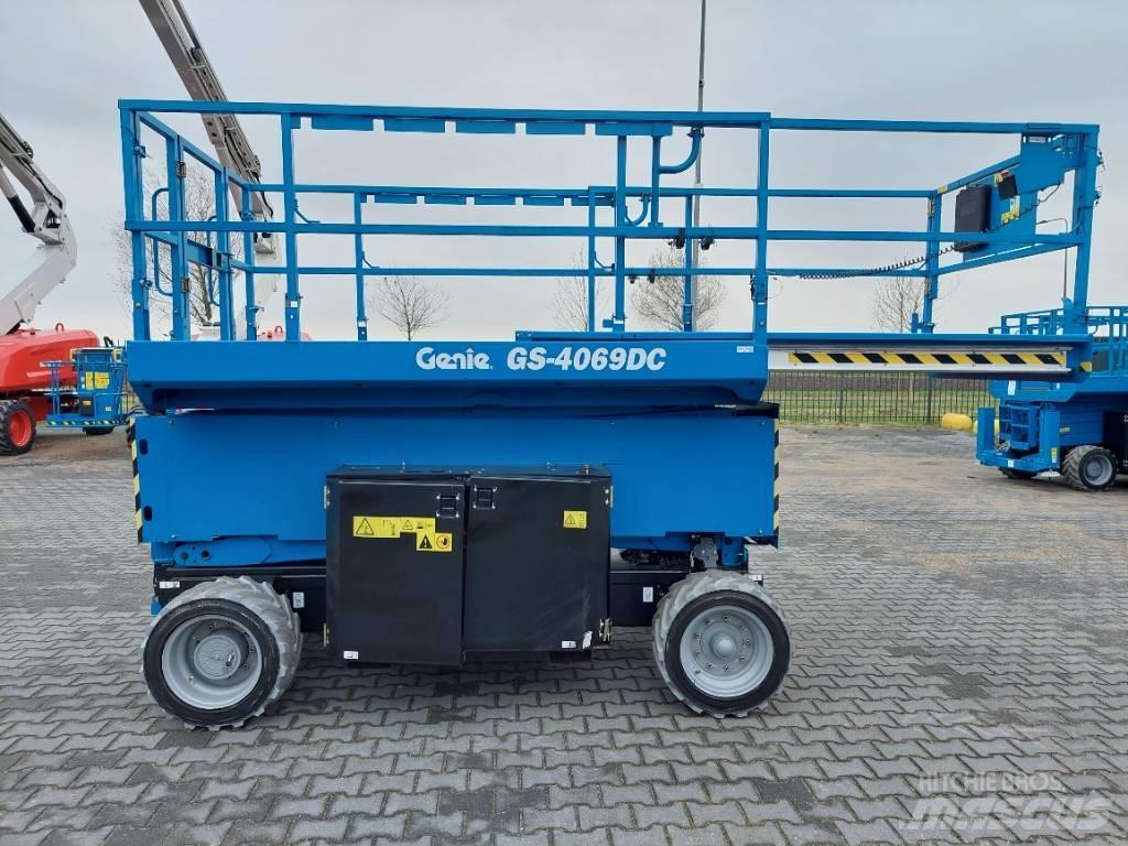 Genie GS 4069 DC Makazaste platforme