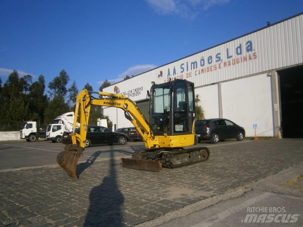 Komatsu PC26MR-3 Mini bageri < 7t