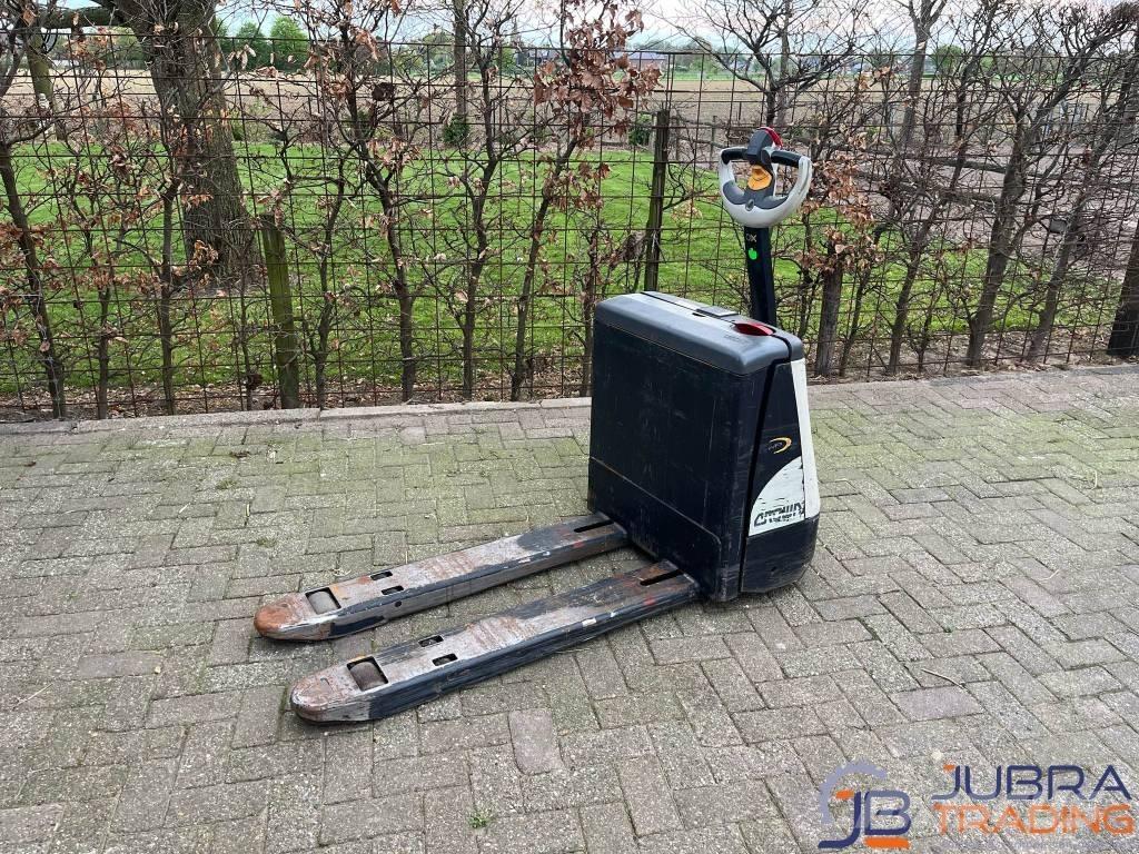 Crown Wp3015 Nisko podizni električni viljuškar
