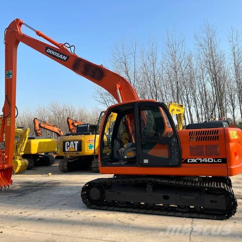 Doosan DX 140 Midi bageri 7t – 12t