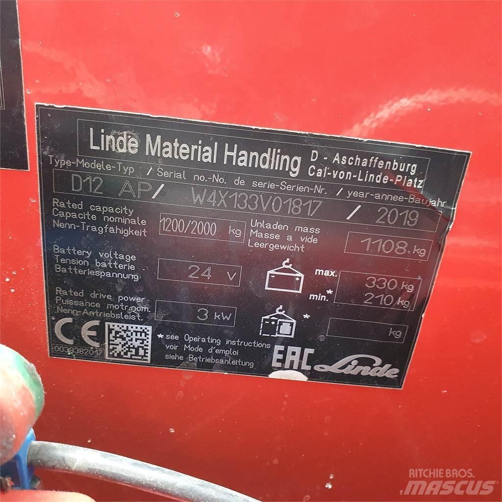 Linde D12AP Ručni električni viljuškar