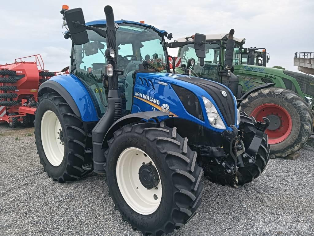 New Holland T 5.120 Traktori