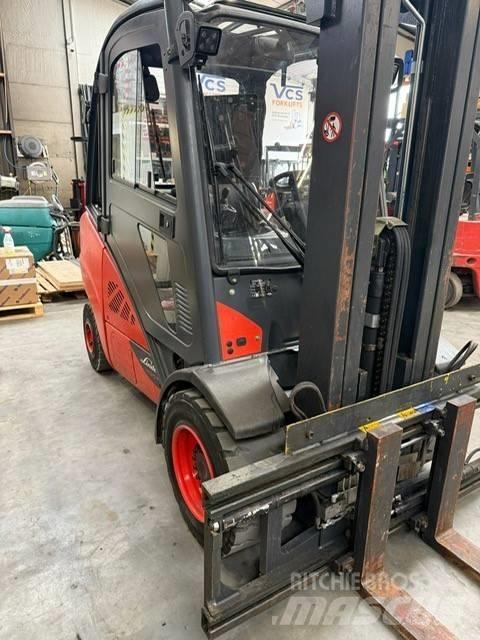 Linde H 35 D Dizelski viljuškari