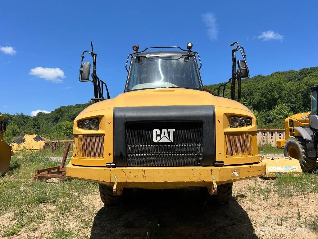 CAT 730 C Zglobni damperi
