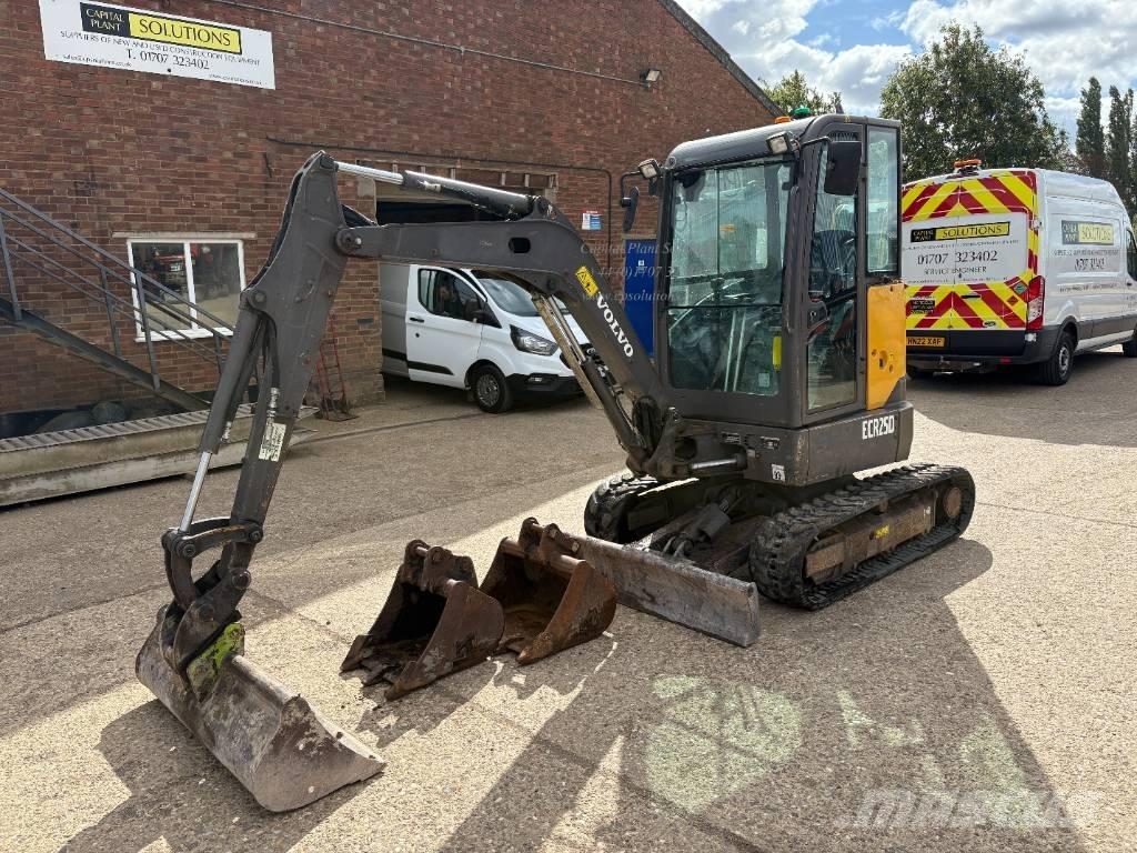 Volvo ECR 25 D Mini bageri < 7t