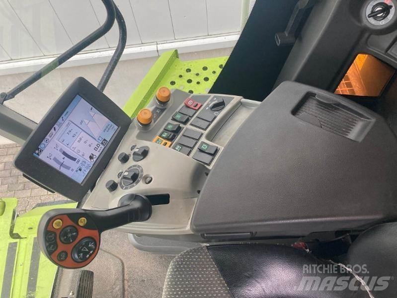 CLAAS LEXION 750 Kombajni
