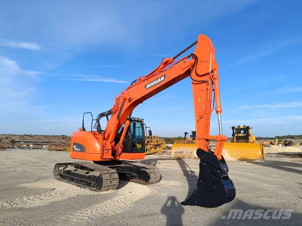 Doosan DX 235 LCR Bageri guseničari