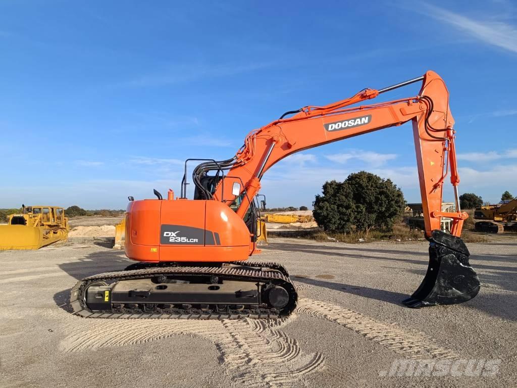 Doosan DX 235 LCR Bageri guseničari