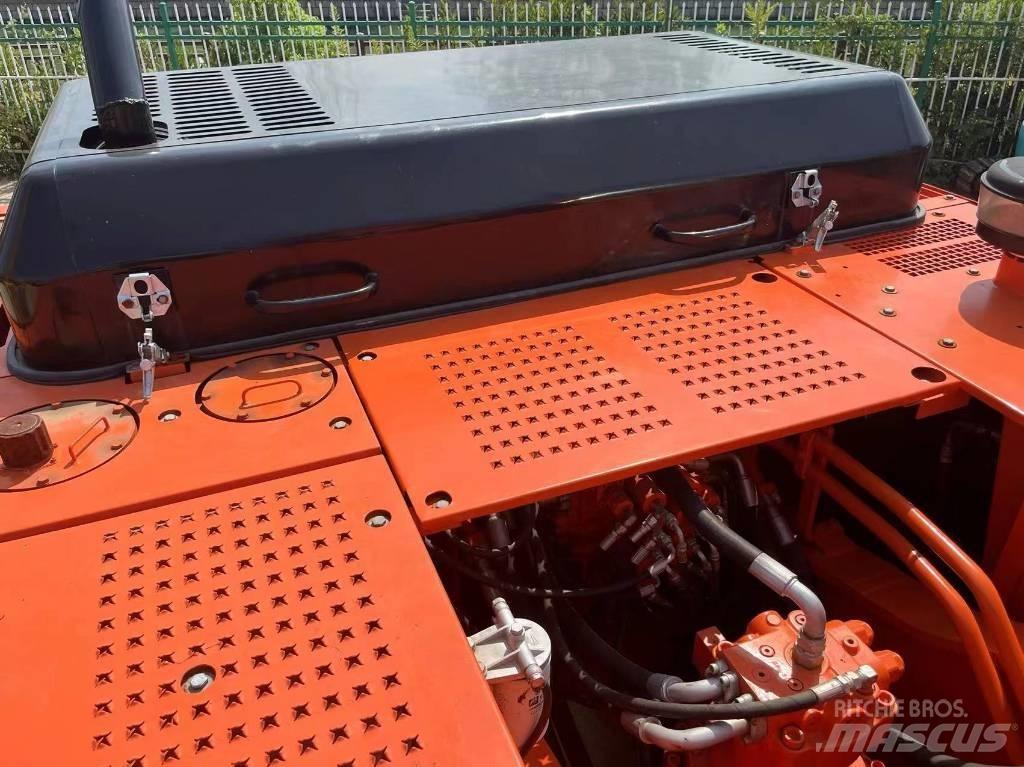 Doosan 300-7 Bageri guseničari