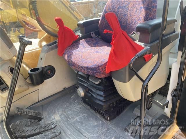 CAT 320 C Bageri guseničari