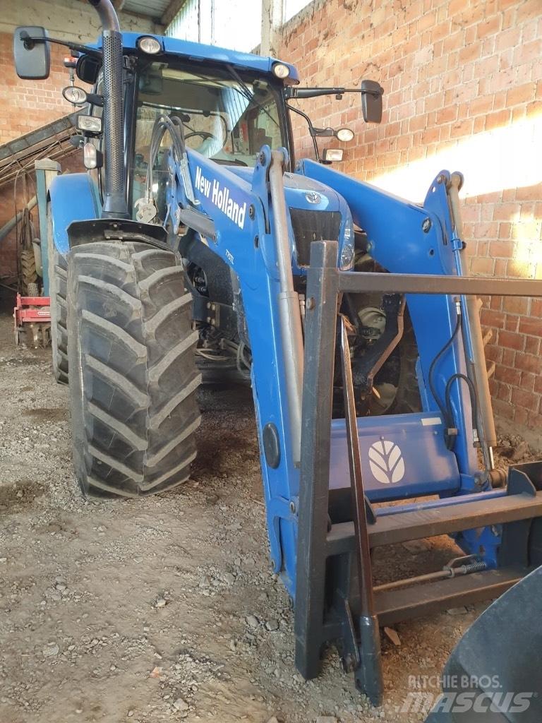New Holland T 6.175 Traktori