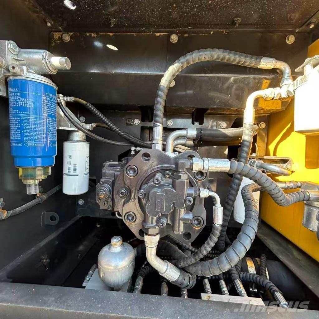 Volvo EC 240 C Bageri guseničari