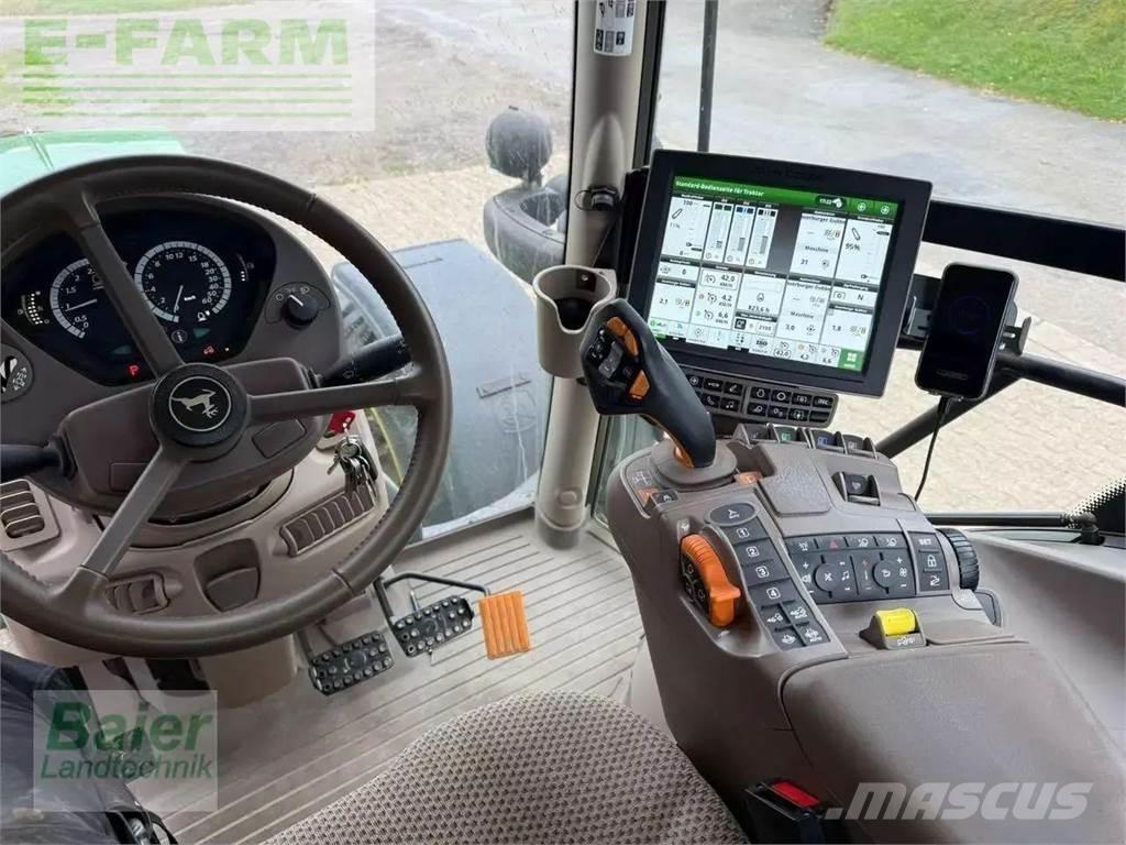 John Deere 6130 r Traktori