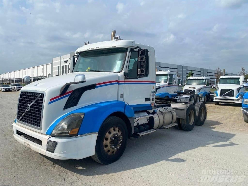Volvo VNL Tegljači