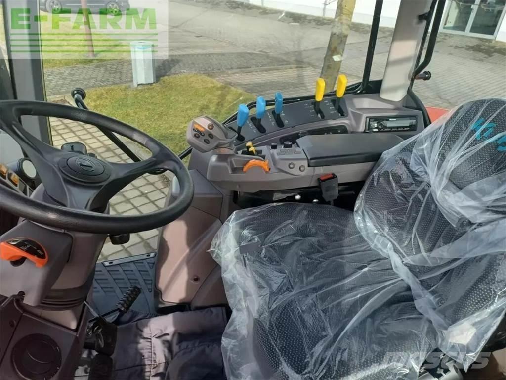 Kubota m6-122 Traktori