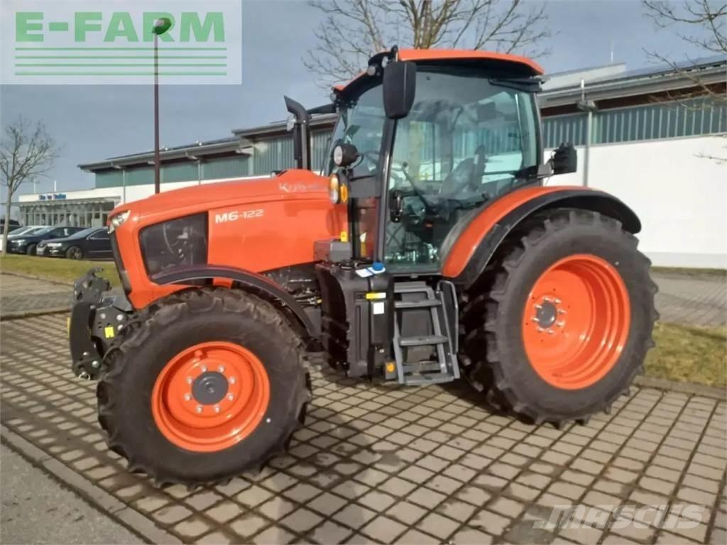 Kubota m6-122 Traktori